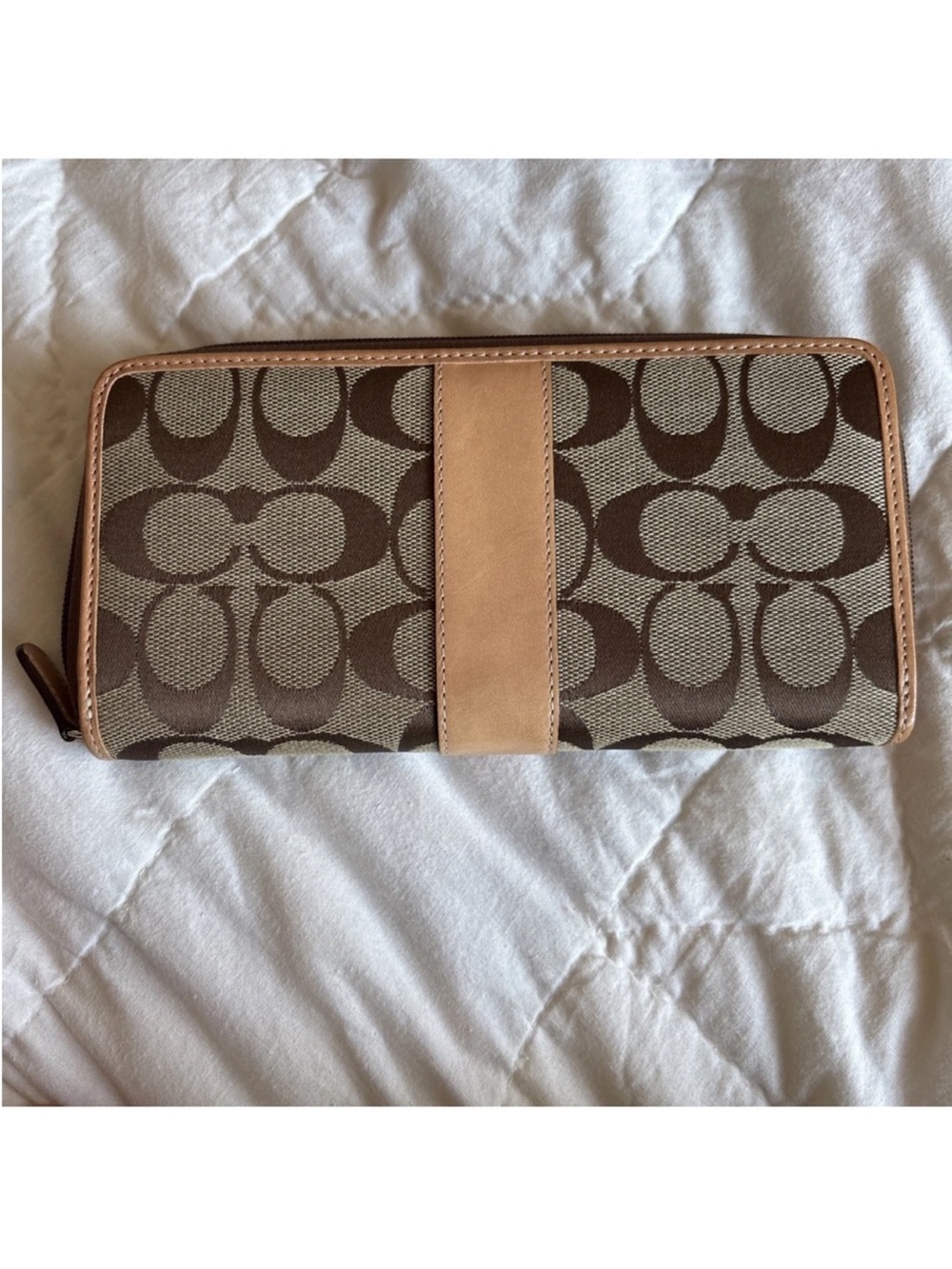 Coach Zip-Around Wallet in Brown and Tan Signature Canvas - Picture 2 of 3